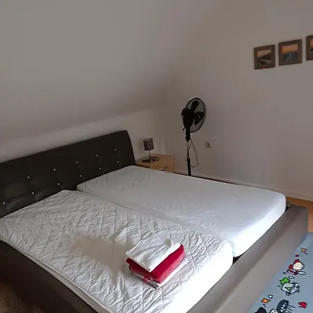 Nette Kuschelige Wohnung Bochum Exterior foto